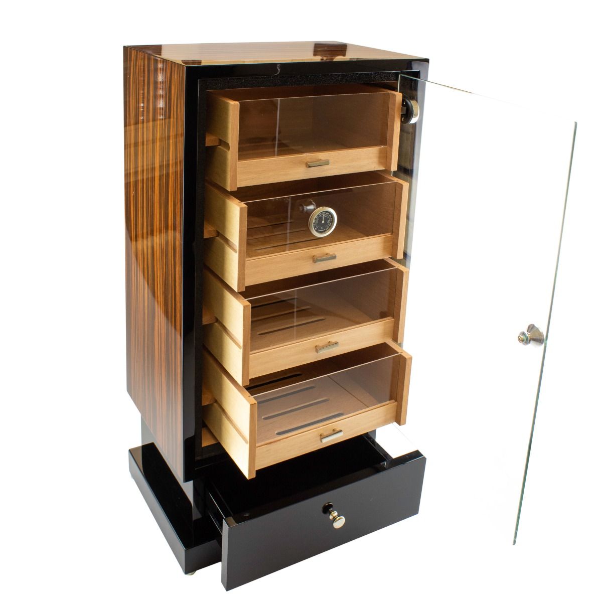 Humidor Kabinet Ebony Wood + LED voor 180 sig. - binnenaanzicht met LED verlichting en meerdere niveaus