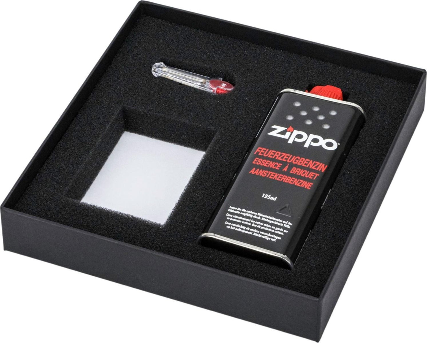 Zippo Aansteker Giftset Benzine + vuursteen - achteraanzicht