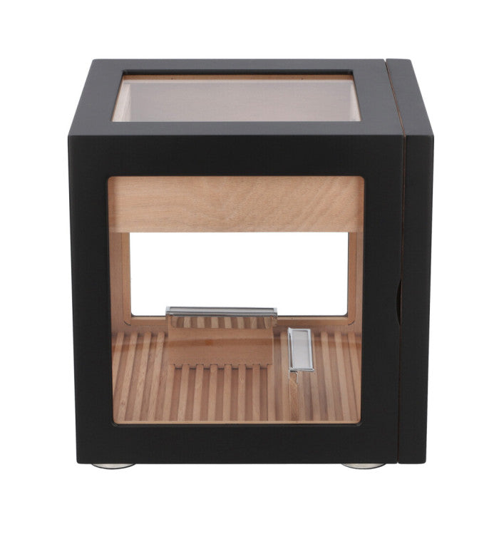 Adorini Cube Deluxe Humidor Black - detail zilverkleurige accenten