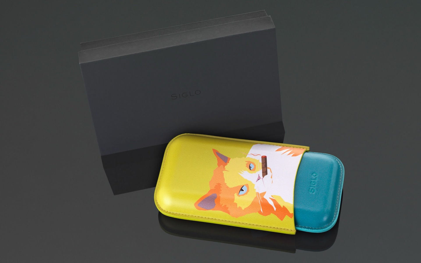 Siglo - Cigar Case Cat - Yellow/Green - geopend met sigaar