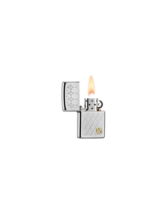 ZIPPO PL THIS STUNNING FOUR LEAF CLOVER - detailaanzicht