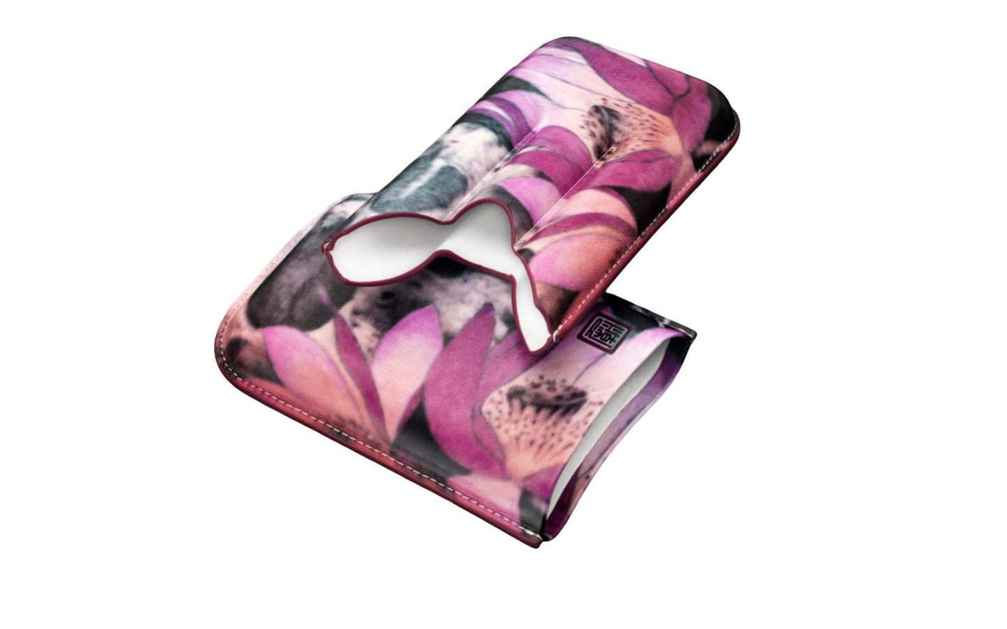 Siglo - Tattoo Leather Case - Skull - detail tattoo