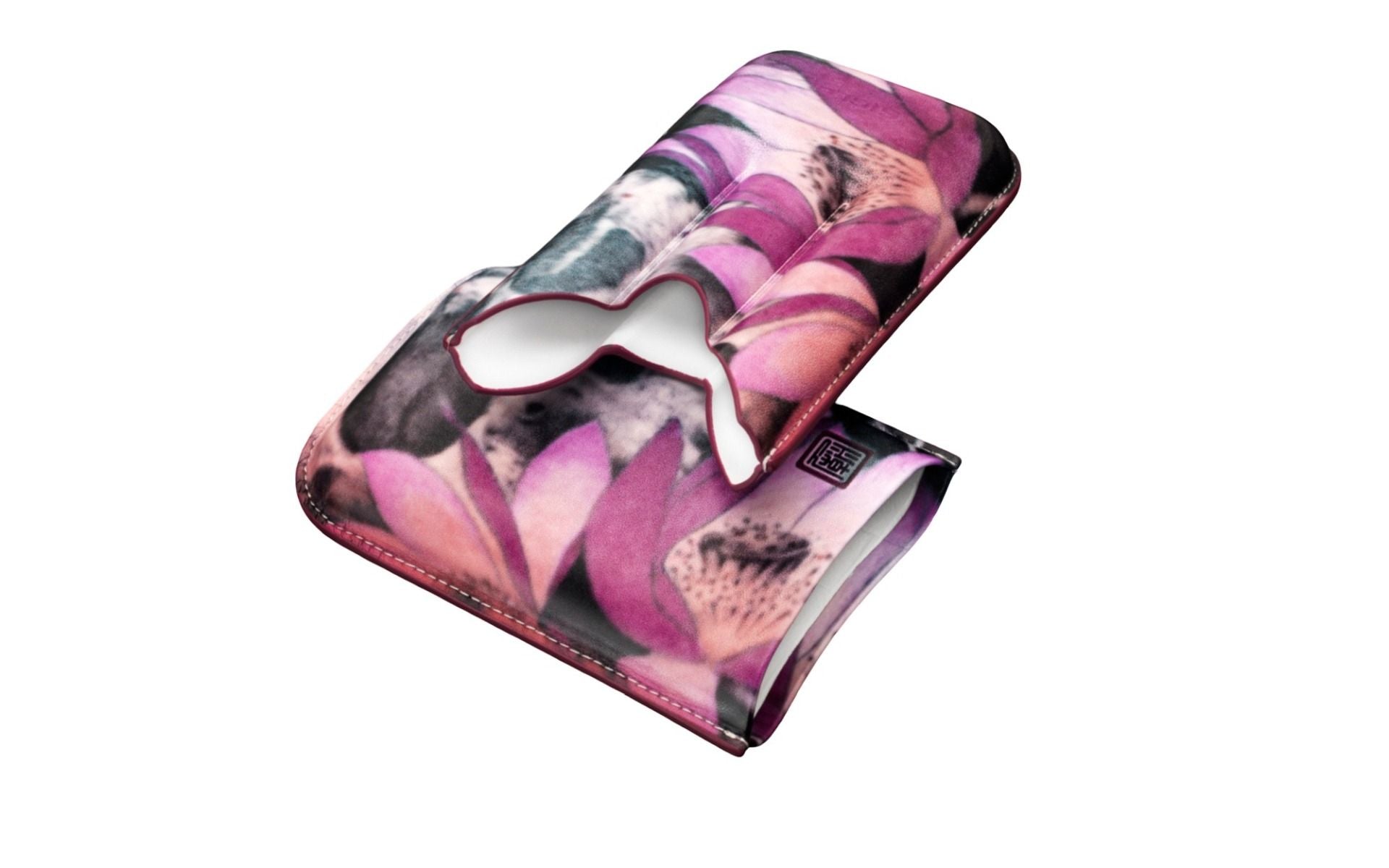 Siglo - Tattoo Leather Case - Skull - detail tattoo
