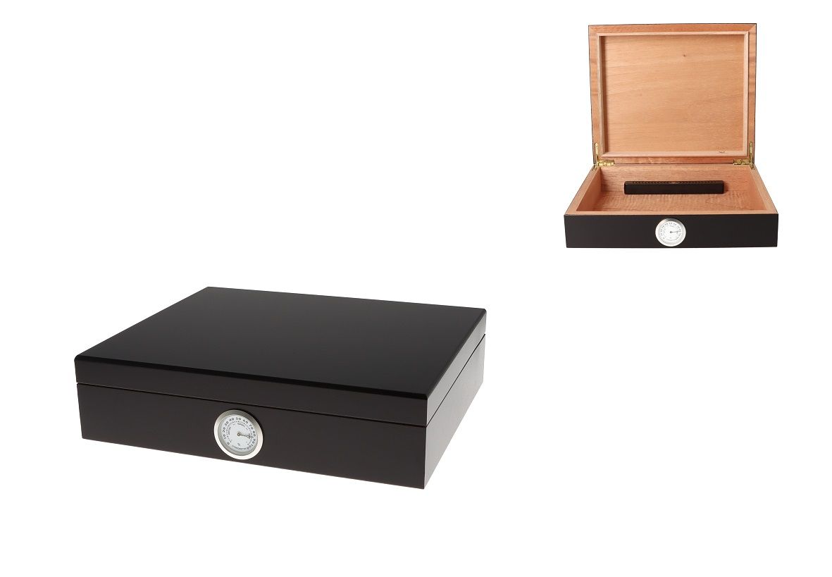 Humidor Germanus Movel Black 26x22,3x6,2 - vooraanzicht compacte zwarte Germanus humidor