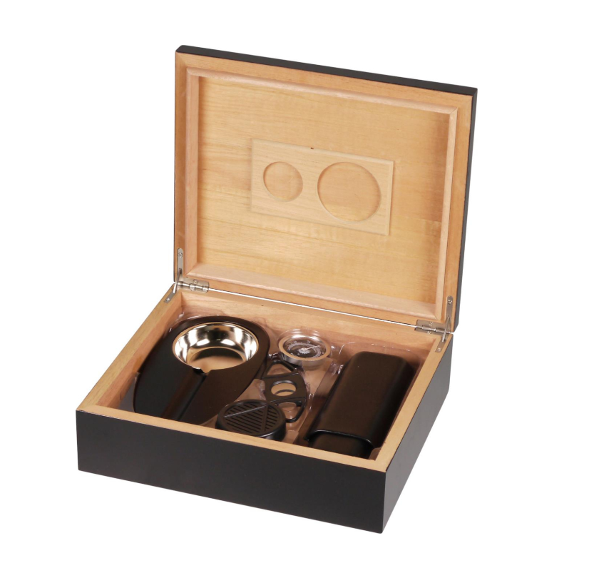 Humidor Giftset Black + Asbak/Knipper/Koker/Divider - vooraanzicht productfoto