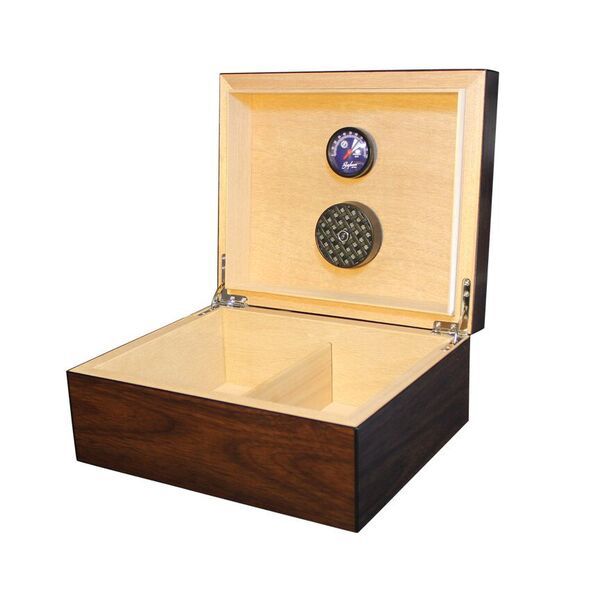 Humidor Chacom Brigham Equinox Acajou voor 50 sig. - binnenaanzicht cederhout interieur met verdelers
