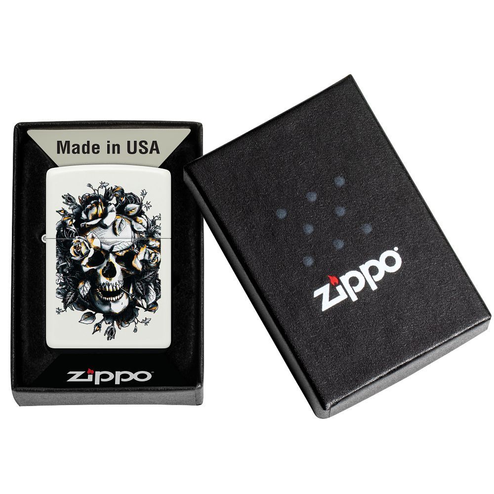 Zippo Aansteker Skull and Roses Design - detail