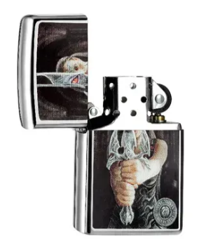 Zippo Anne Stokes 2015 aansteker achteraanzicht