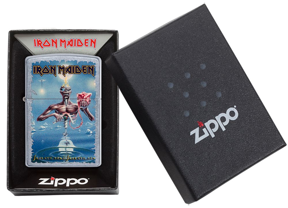 Zippo Aansteker 207 IRON MAIDEN - detail