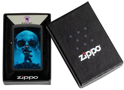 Zippo Aansteker 218 Space Soldier - detail