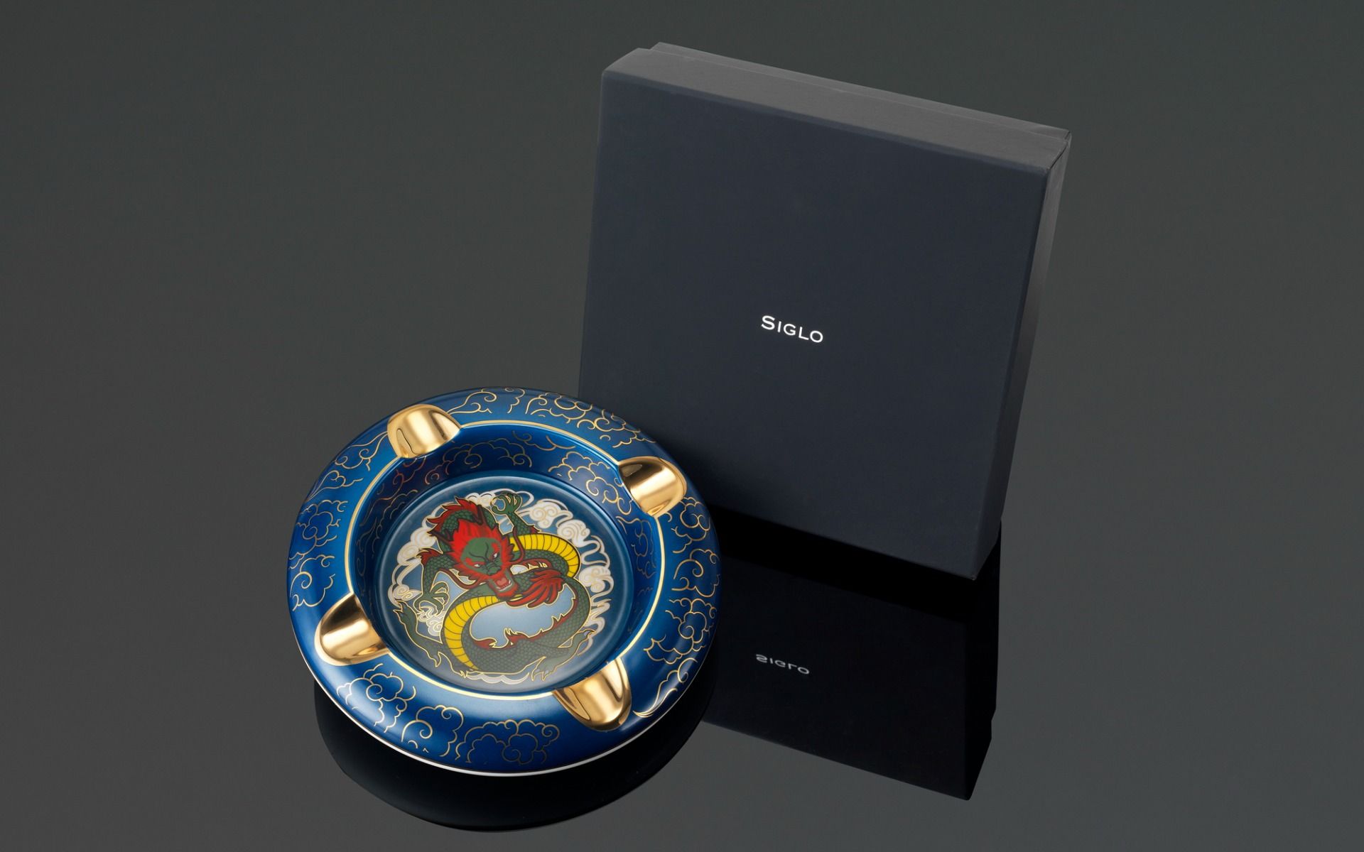 Siglo - Year of the Dragon Ashtray - detailaanzicht