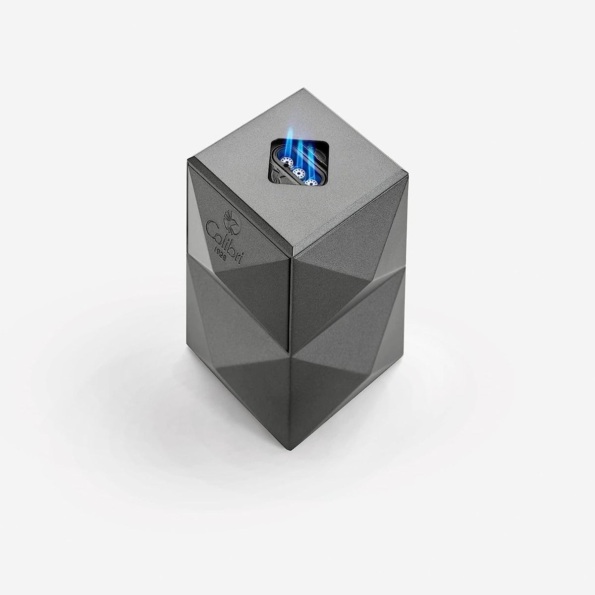 Colibri aanst. Triple Flame Quasar Table Lighter Gunmetal - zijaanzicht