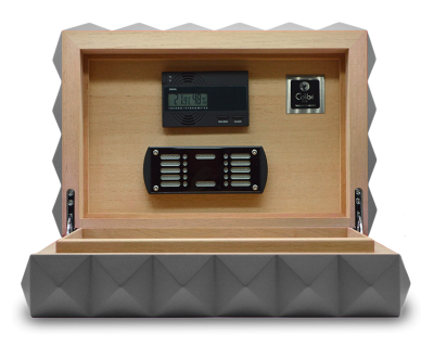 Colibri Humidor Quasar Gunmetal - geopend
