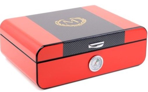 Myon Humidor Racing Edition Red Carbon v. 50 Sig. - vooraanzicht rode carbon racing humidor
