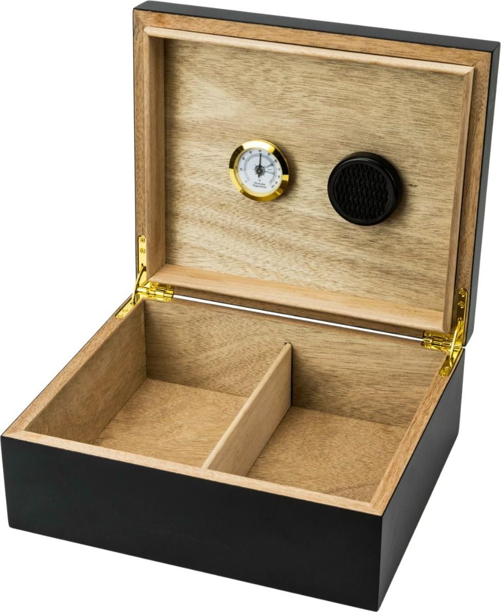 Humidor Zwart mat met patroon - binnenaanzicht met cederhout en indeling