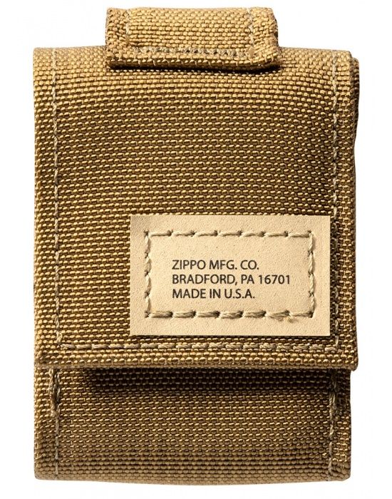 Zippo Aansteker Molle Coyote Pouch and Black Crackle®. Gift Set - detail