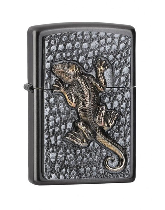 ZIPPO Aansteker PL 28378 Gecko Emblem - vooraanzicht