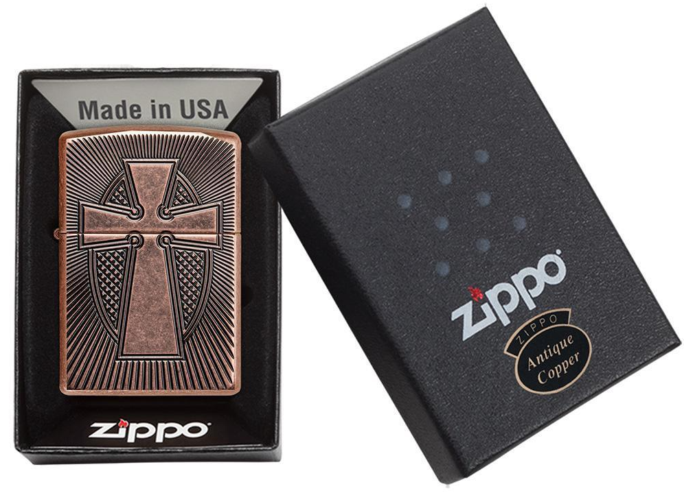 Zippo AMZ 29736 Deep Carve Cross Design aansteker detail